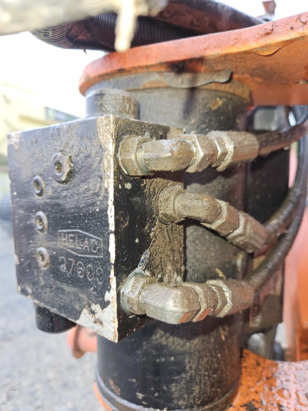 Corroded fittings on rotary actuator