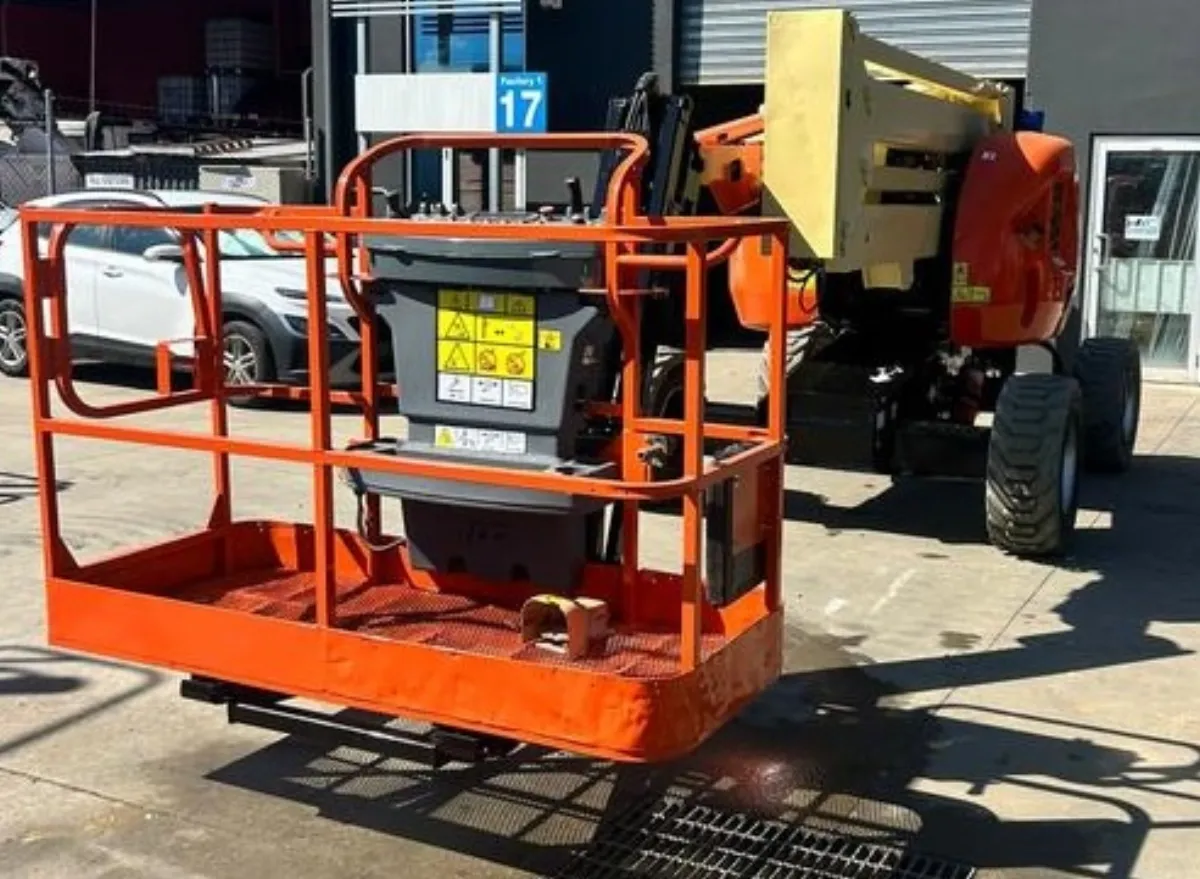 Boom Lifts